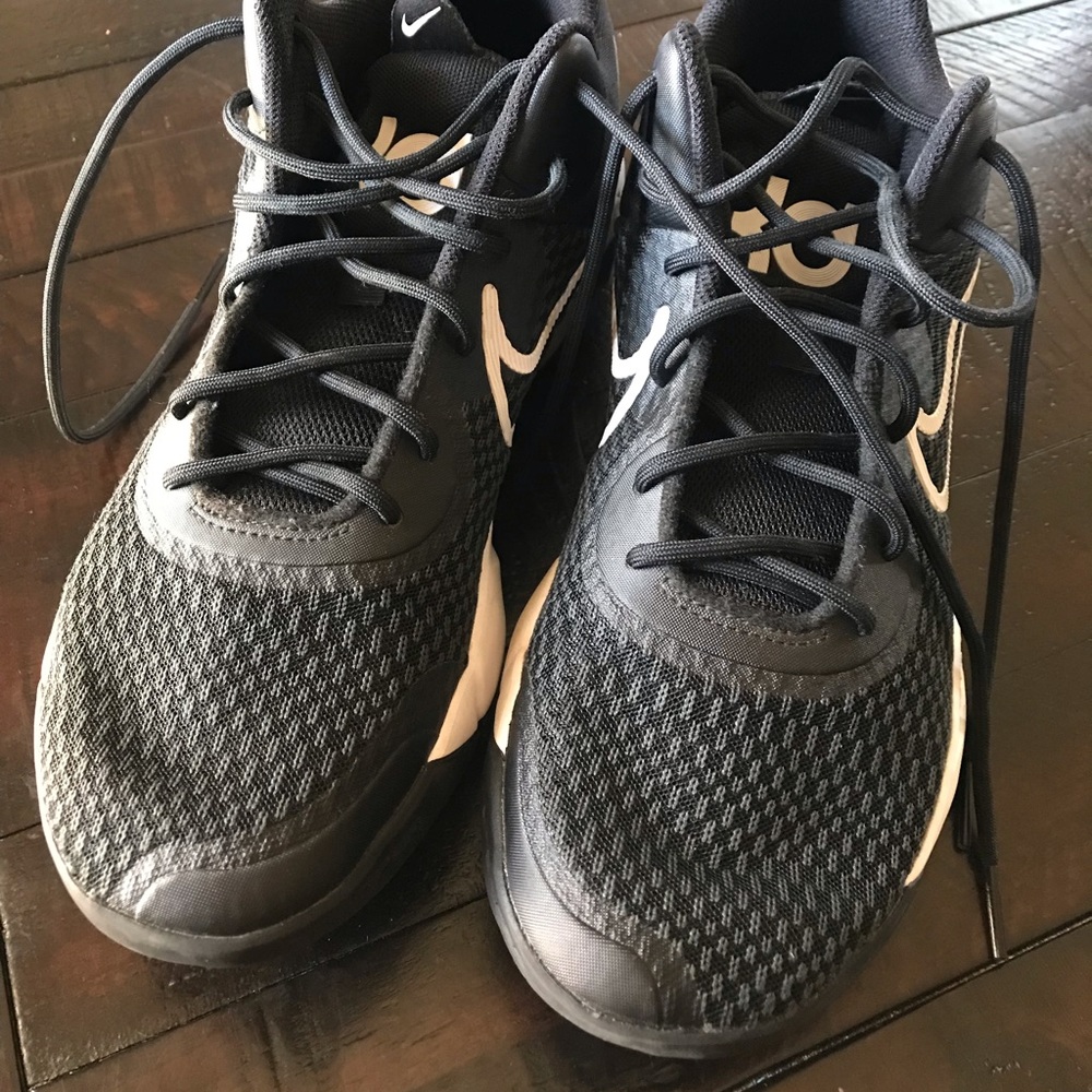 2021
KD Trey 5 IX 'Black White'